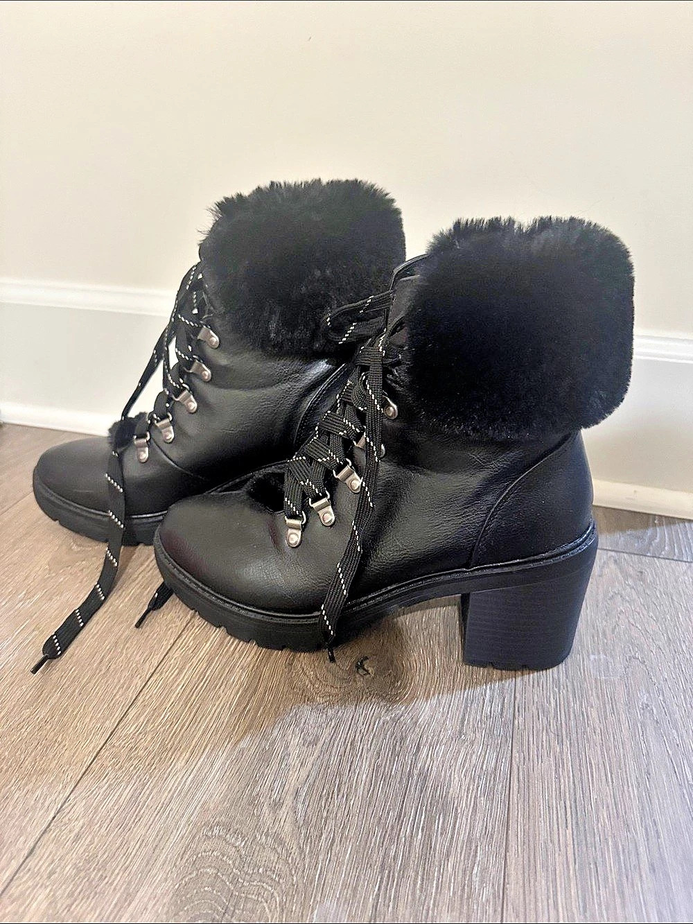 Esprit Ember Faux Fur Hiking Boot Black Ankle Boots US 8M